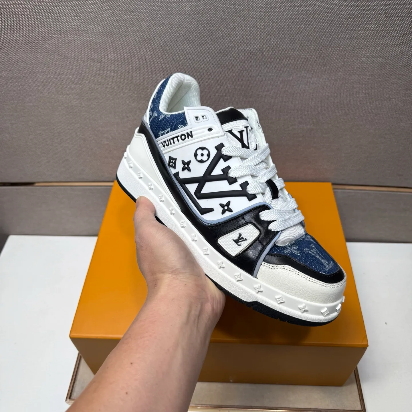 Men's men's shoes 💰pp620 [LV～] Men's casual shoes 2025z cabinet sales simultaneously 🔶Size: 38-44#️⃣ 🔷2 colors🔜The upper is made of multi-material splicing➕Mesh lining, comfortable and breathable, sole: original comfortable and wear-resistant outsole, ⚠️real thing📱photographed🎬real thing is better📢📢📢